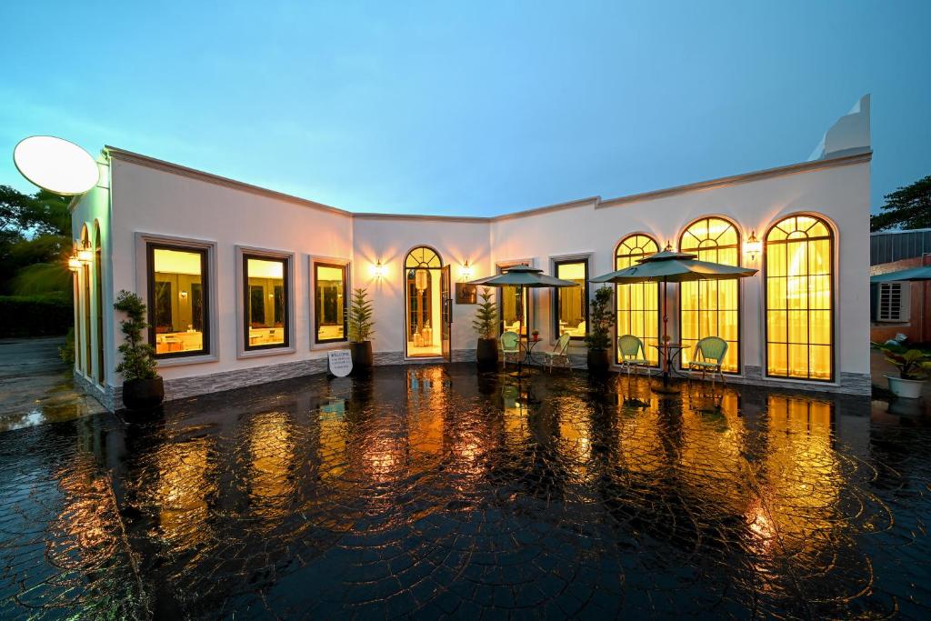The Kiri Villas Resort in Thalang, Thailand